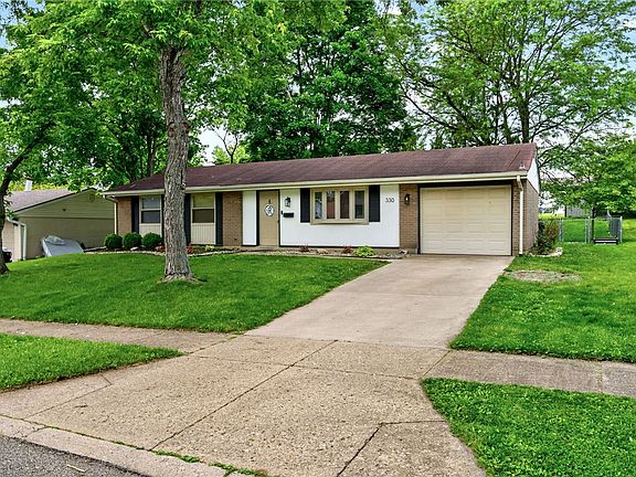 3rd image of 330 Woodlawn Dr