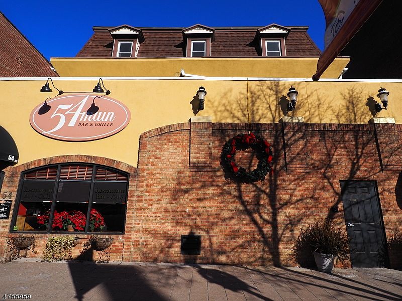 2nd image of 54 Main St APT 3