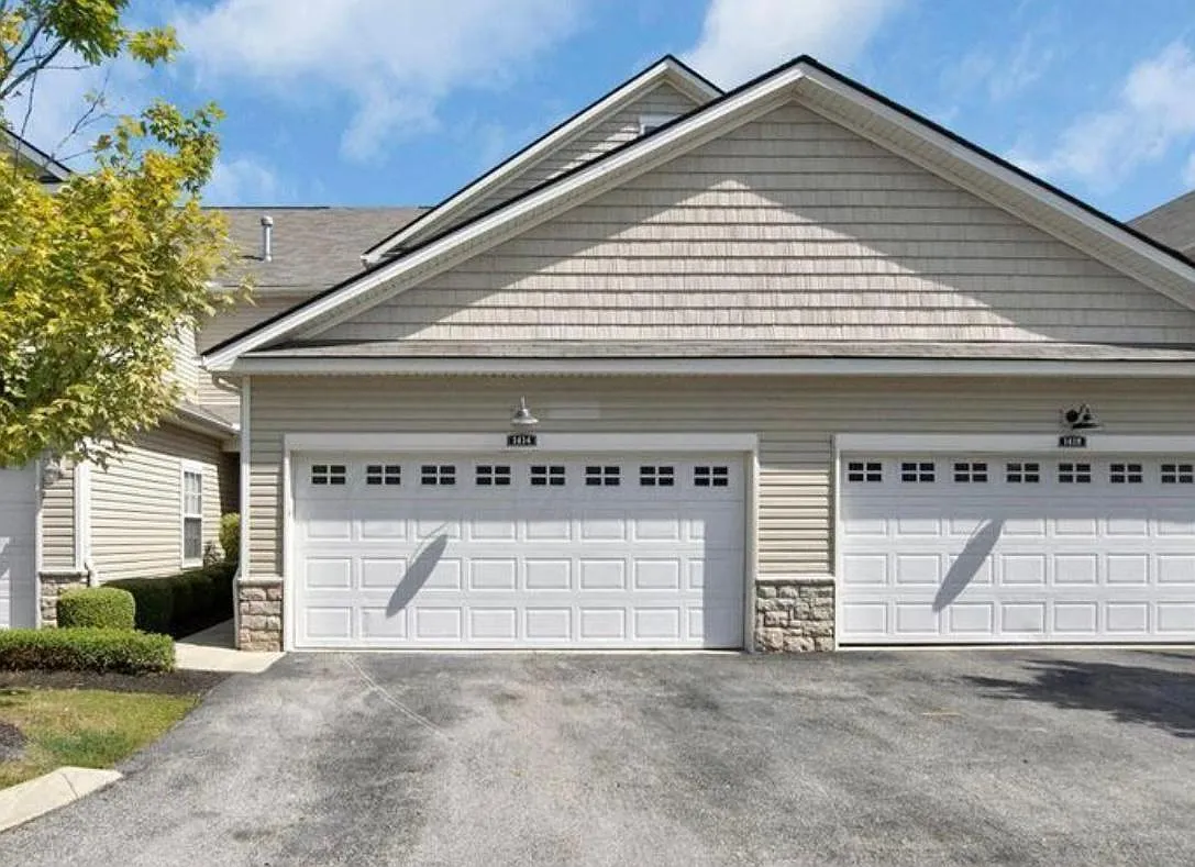 1414 Carylake Cir — Photo 3