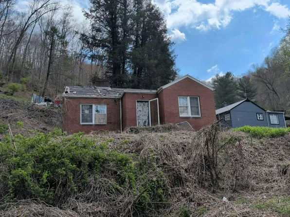 214 Cherry St, Harlan, KY 40831