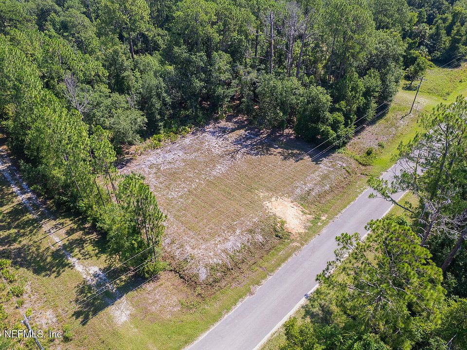 1st image of 400 PARADISE Boulevard