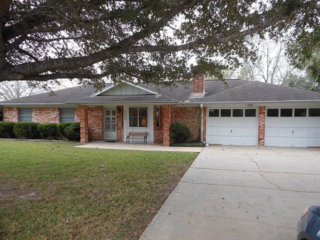 1st image of 405 Quail Creek Dr