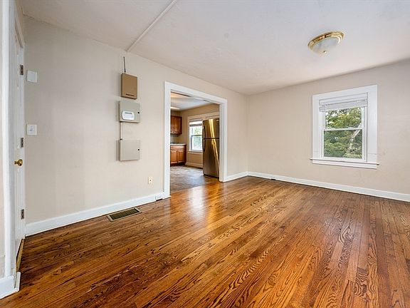 2nd image of 84 Bearses Way