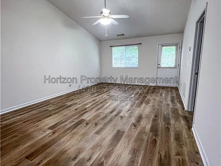 3971 Hidden Hollow Dr — Photo 7