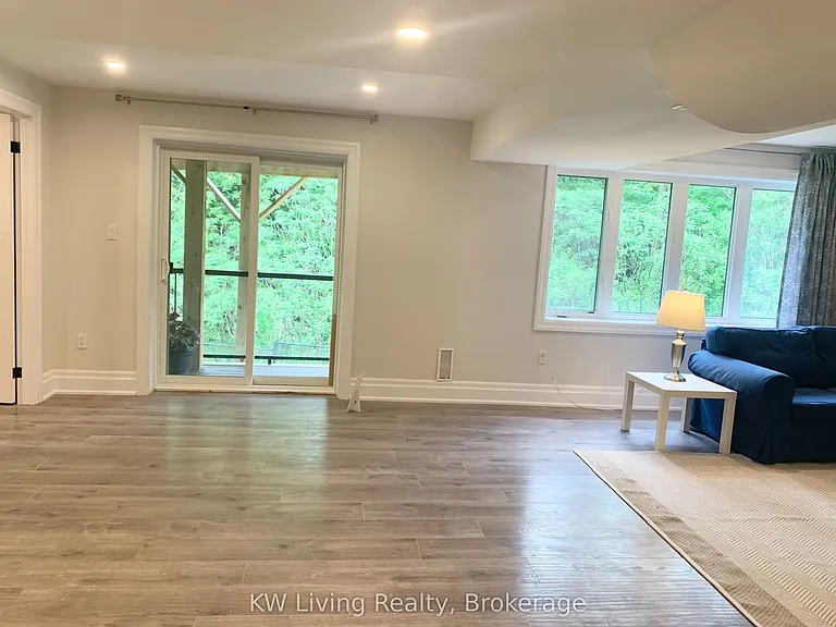 162 Art West Ave #LOWER — Photo 18