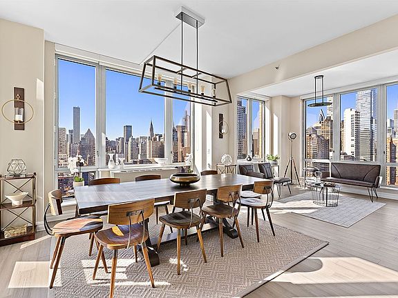 3rd image of 401 E 60th St APT 26A