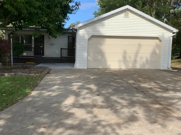 6065 Fulton Dr NW, Canton, OH 44718