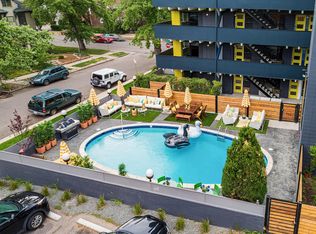 Black Swan Apartments, Denver, CO 80206