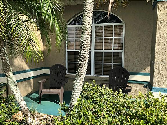 3rd image of 1121 Fox Chapel Dr