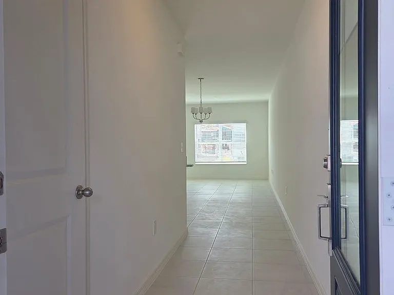 2779 Raindrop Run St — Photo 2