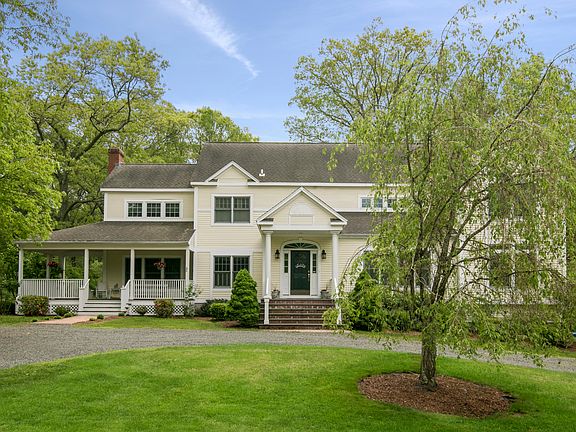 8 East Bearhouse Hill Road