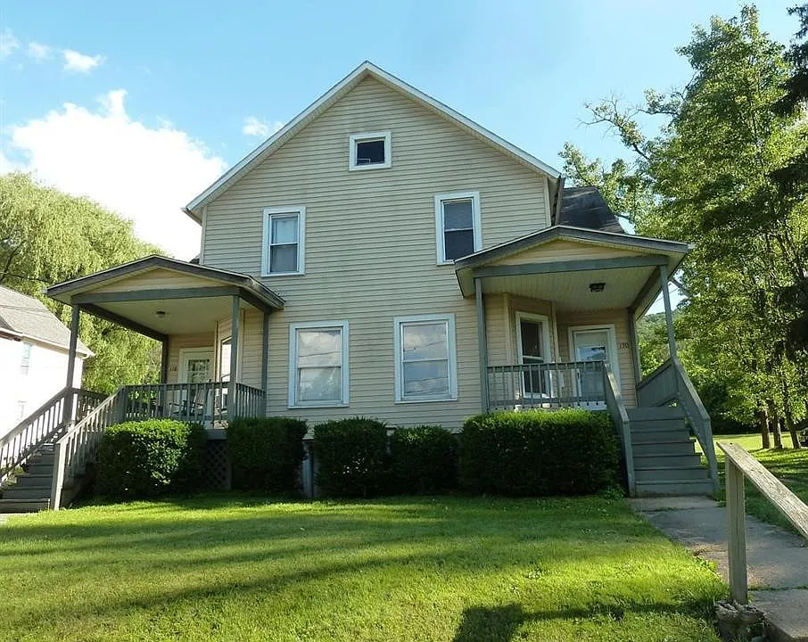 120 W 6th St