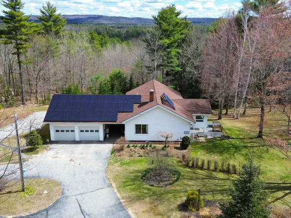 28 Rabbit Valley Road, Oxford, ME 04270