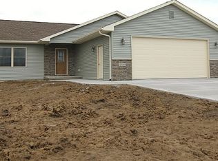 2089 117th Ct, Kalona, IA 52247