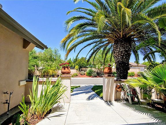4th image of 32585 Favara Dr