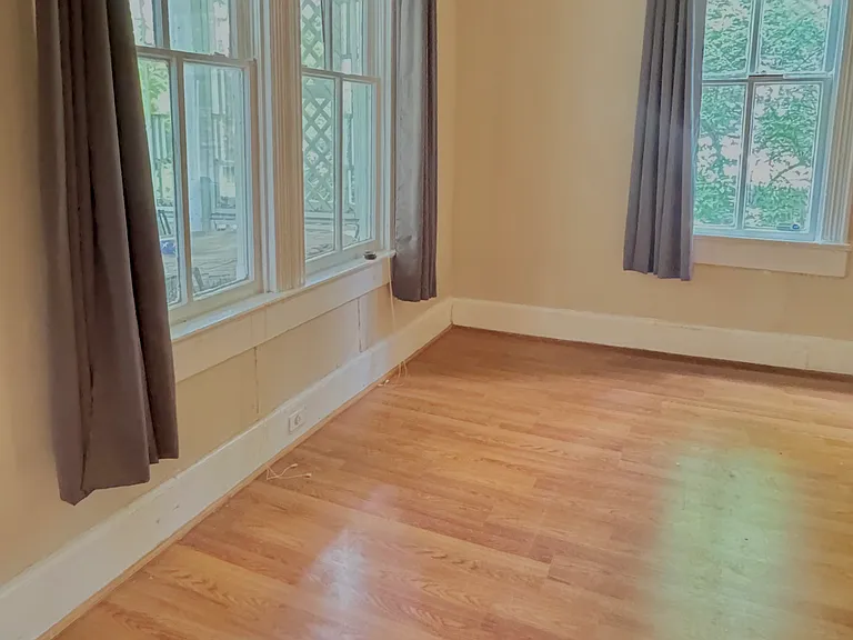 2758 Chain Bridge Rd — Photo 13