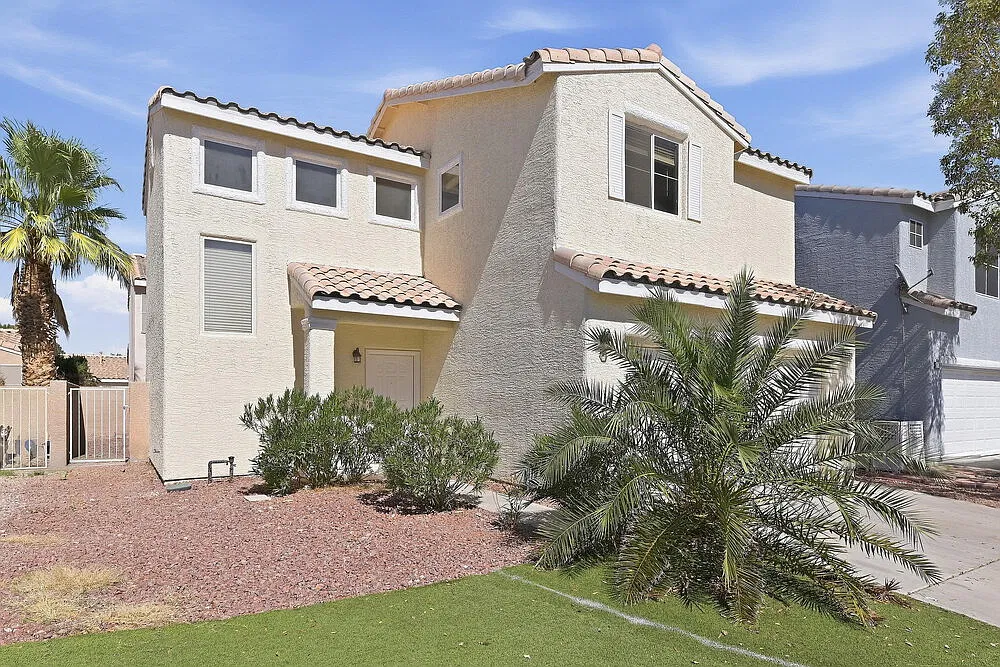 3 bed, 2.5 bath, 1529 sqft, $2,080 — Photo 4