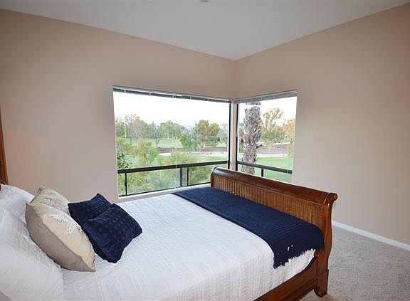 5th image of 12132 Royal Birkdale Row Unit 405E