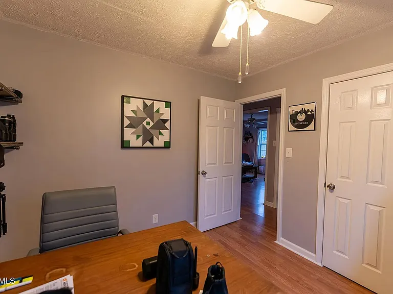 1133 Fair Dr — Photo 35