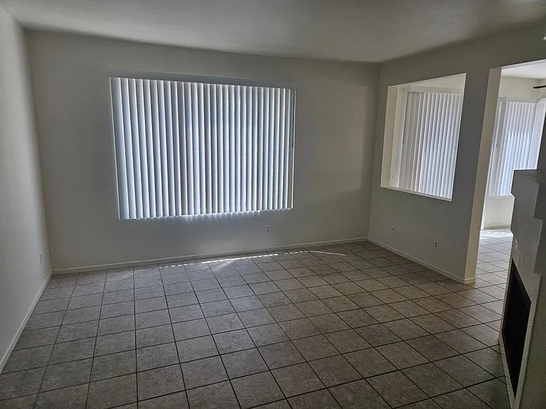 577 Whitesage Rd — Photo 4