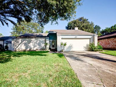 16319 Mill Point Dr, Houston, TX, 77059