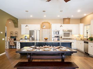 8976 Blackhorse Dr, Santee, CA 92071