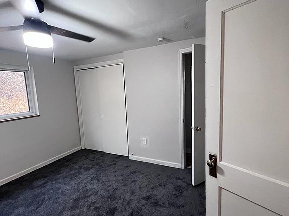 Primary bedroom with 1/2 bath (1st floor)