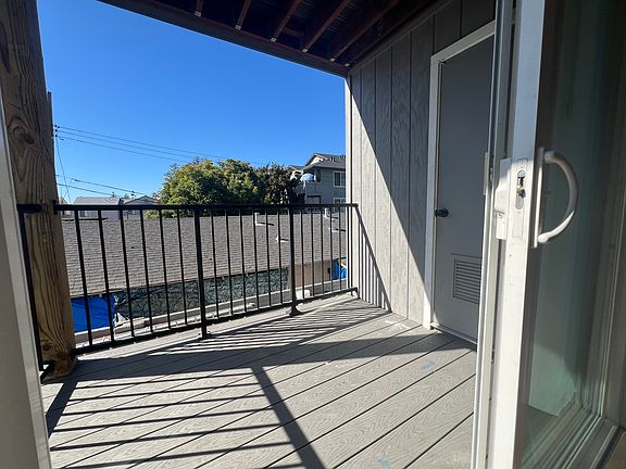 5th image of 29371 Dixon St APT 203