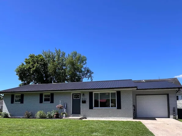 502 Patricia Dr, Ironton, OH 45638