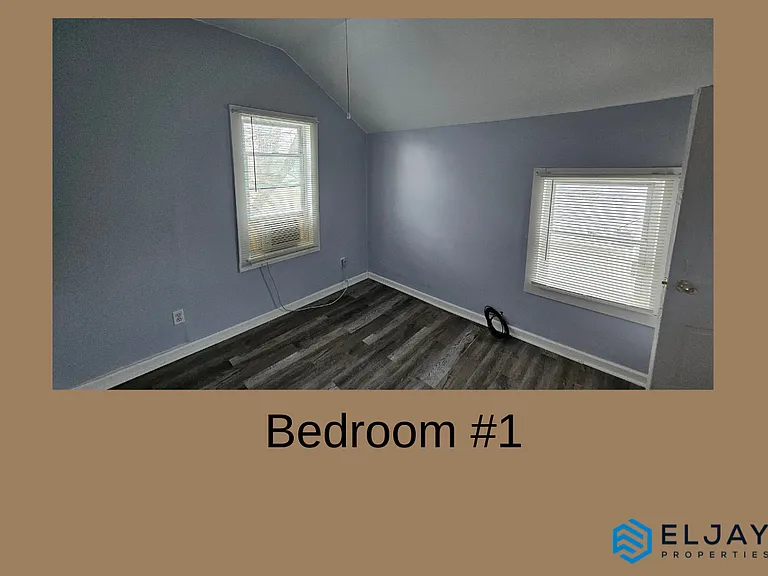 424 N Indiana Ave — Photo 17
