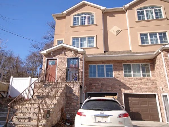 139 Brighton Avenue 1 image 1 of 11