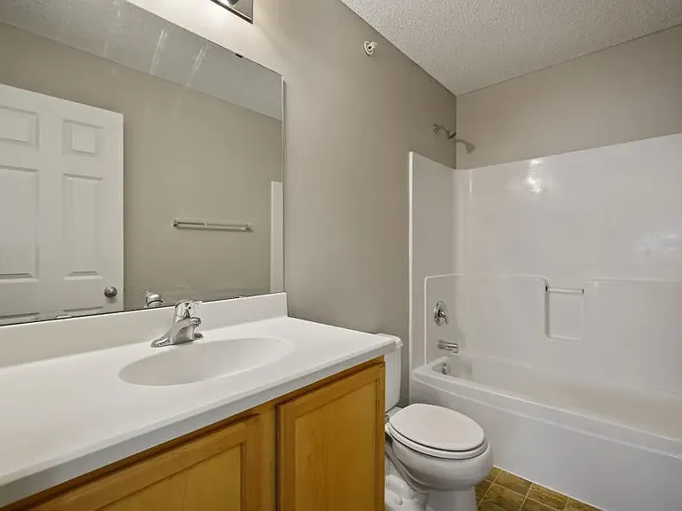 2437 121st Cir NE #K — Photo 12