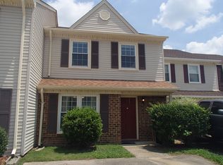 808 Liberal Arts Ct, Virginia Beach, VA 23462