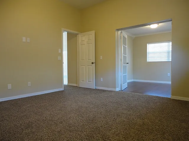 9710 Bay Colony Dr — Photo 13