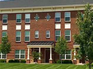 405 Brownstone Row, Springboro, OH 45066