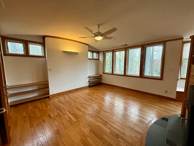 2909 Collins Ave — Photo 24