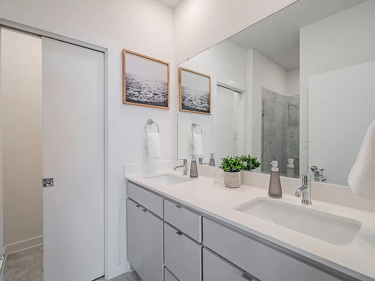 5002 San Jacinto St #106 — Photo 21