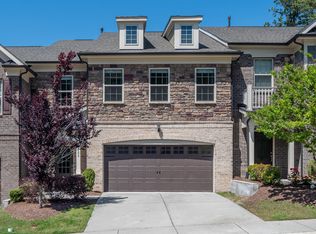 108 Park Manor Ln, Cary, NC 27519