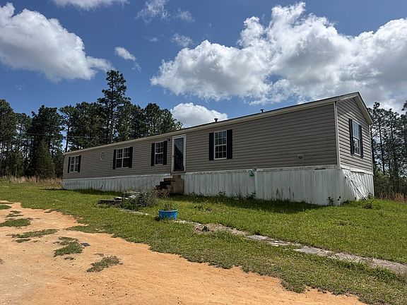 3rd image of 499 Gulf Camp Rd