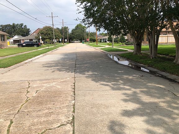5th image of 687 Jefferson Heights Ave