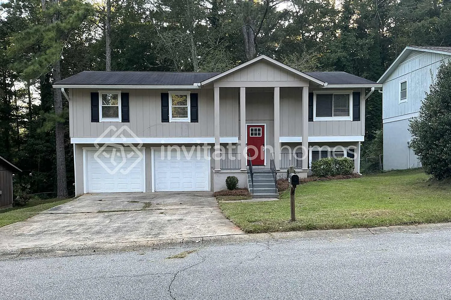 2461 Northbrook Rd photo 1