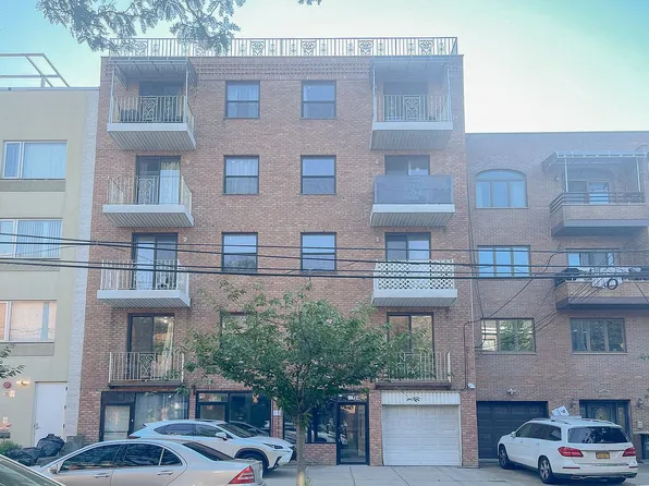 71-24 163rd St #5A, Fresh Meadows, NY 11365