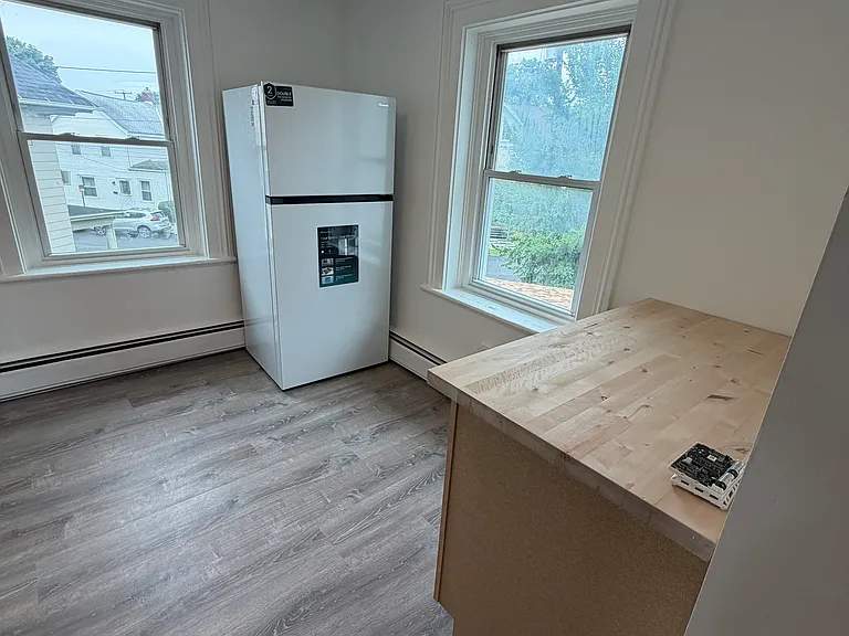 38 Prince St #2 — Photo 4