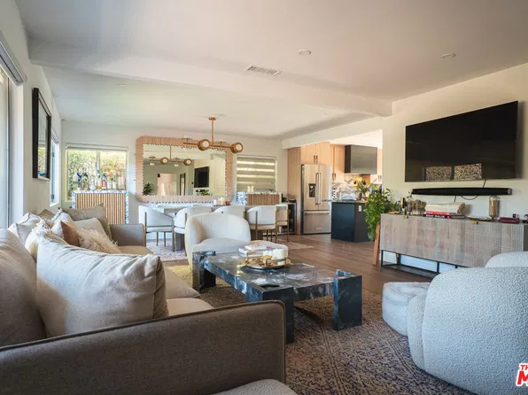 12956 Walsh Ave, Los Angeles, CA 90066