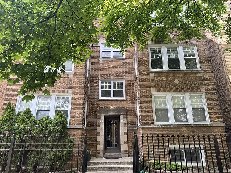 4948 N Christiana Ave — Photo 16
