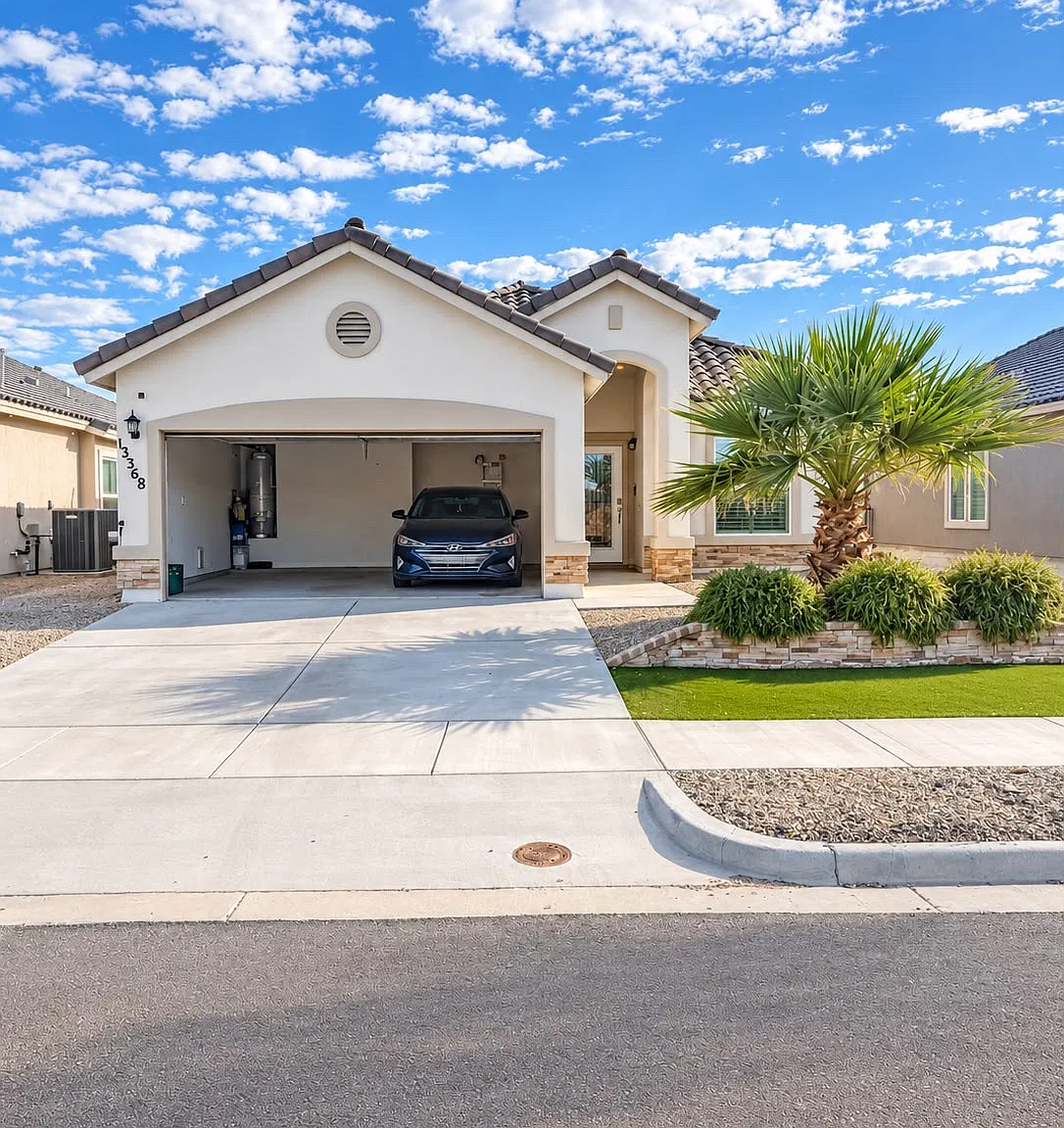 13368 Cinderford Ave — Photo 3
