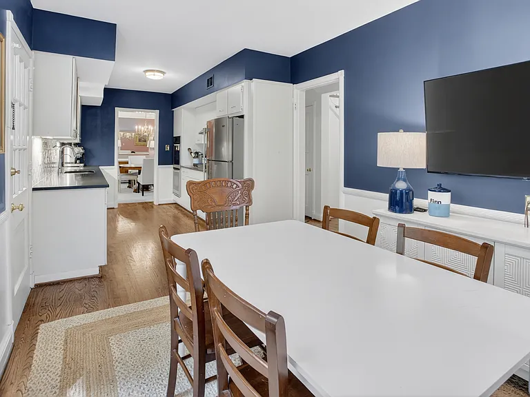 Breakfast nook and kitchen.
