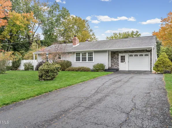 21 Hoefer Street, Latham, NY 12110