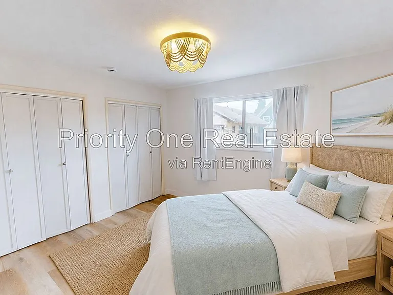 4420 Cleveland Ave #4 — Photo 10