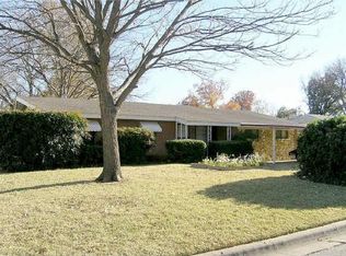 2008 Monaco Dr, Arlington, TX 76010
